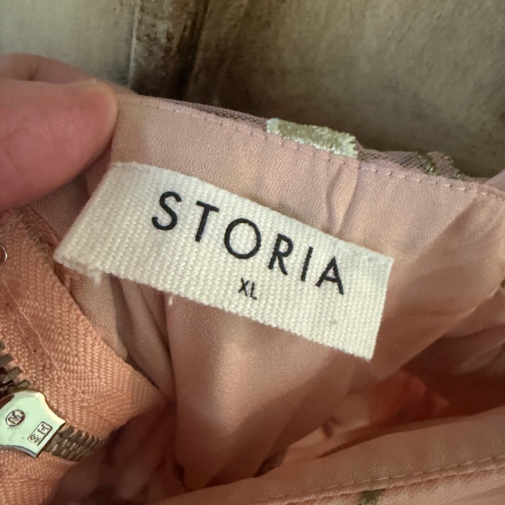 Storia Pink Floral Embroidered Mini Dress - Picture 6 of 12